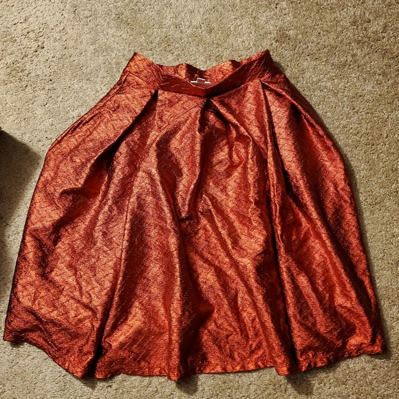 CLEARANCE SALE! Lularoe skirt - Picture 1 of 1